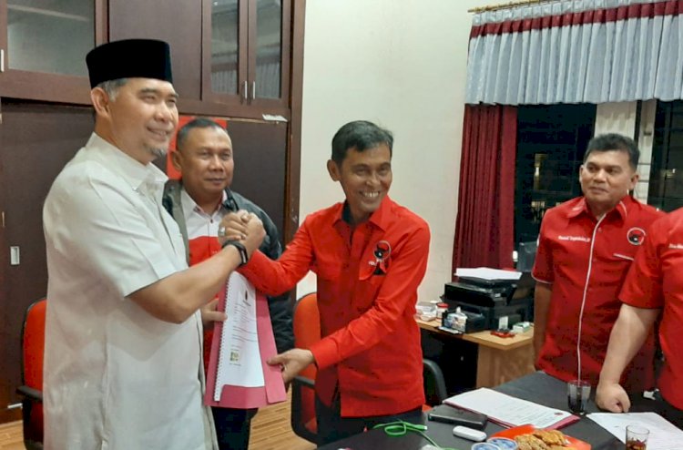 Serahkan Berkas ke PDIP, Fasha: Belum Lengkap Kalau Tanpa PDIP
