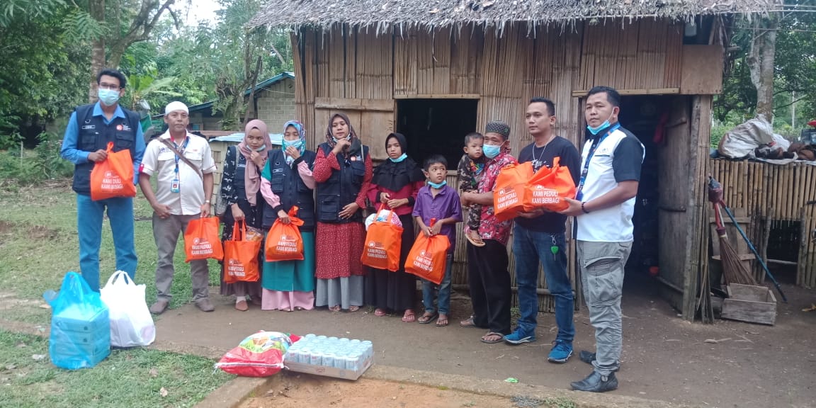JOIN Bungo Bersama YBKB,Beri Bantuan THR Kepada Pasutri Tunawicara