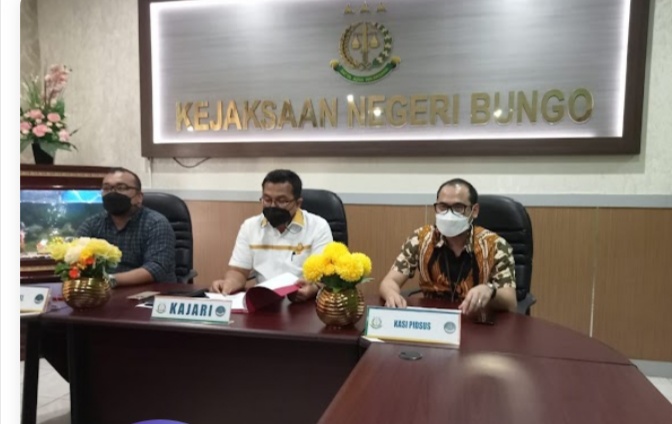 Rio Dusun Cilodang Beserta 3 Perangkatnya Ditetapkan Tersangka Kasus Korupsi Dana Desa Oleh Kejaksaan Bungo