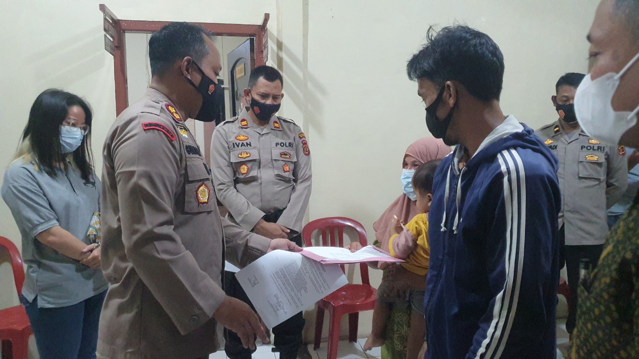 Kapolres Bungo Gelar Mediasi Perkara Keadilan Terhadap Kasus Penipuan Yang Dilakukan Seorang Ibu Rumah Tangga