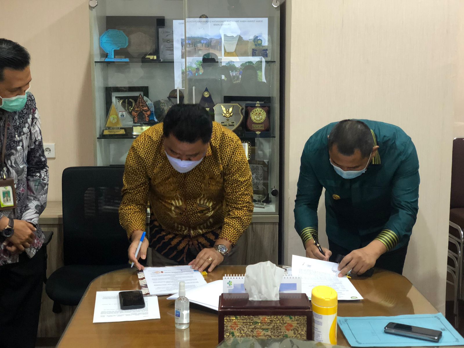 Pemkab Bungo Hibahkan Tanah Kekemenkes RI Untuk Bangun Balai Kesehatan