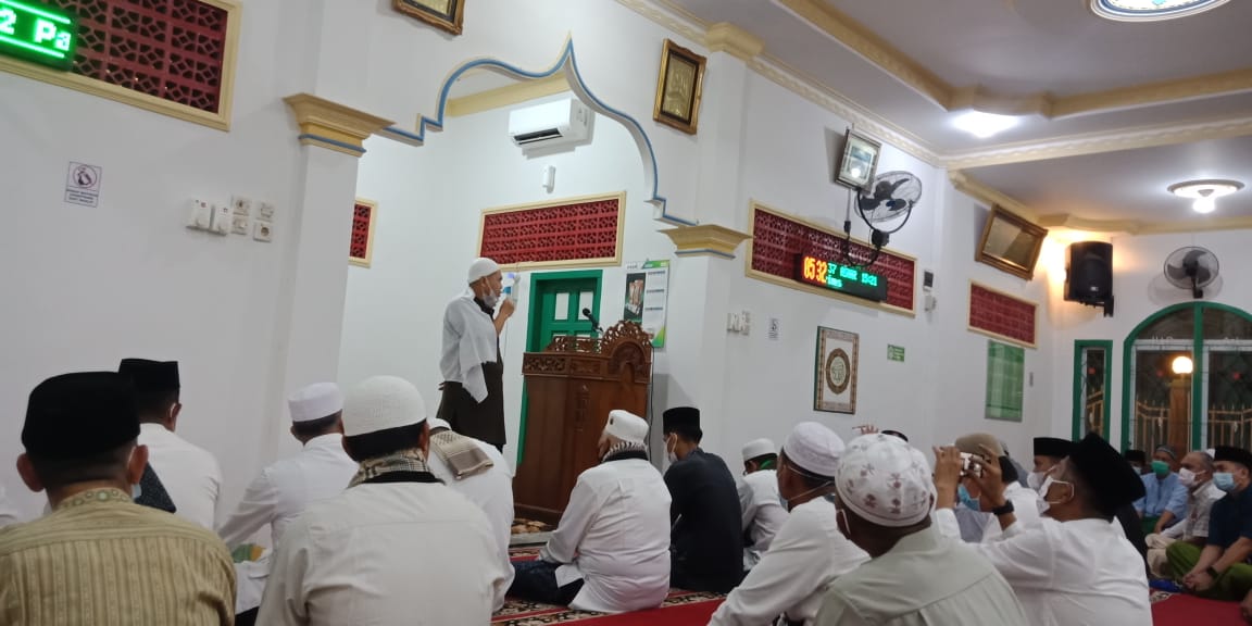 Rutinitas “BASUH”Bupati Bungo Beserta Jajaran Sholat Subuh Dimasjid At-Tauhid Pasar Muara Bungo