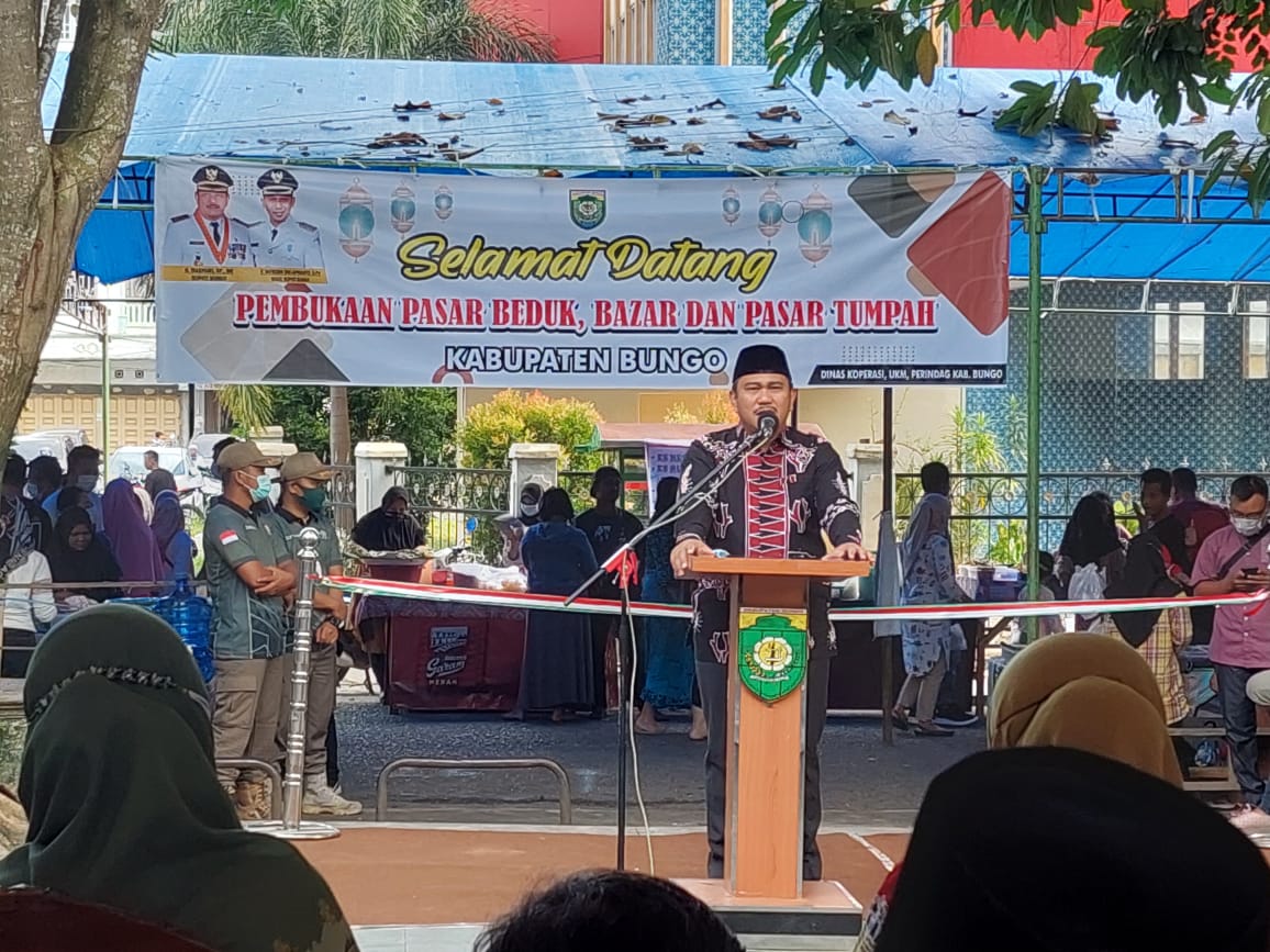 Bupati Bungo Bersama Unsur Forkopimda Buka Secara Resmi Pasar Bedug,Bazar dan Pasar Tumpah