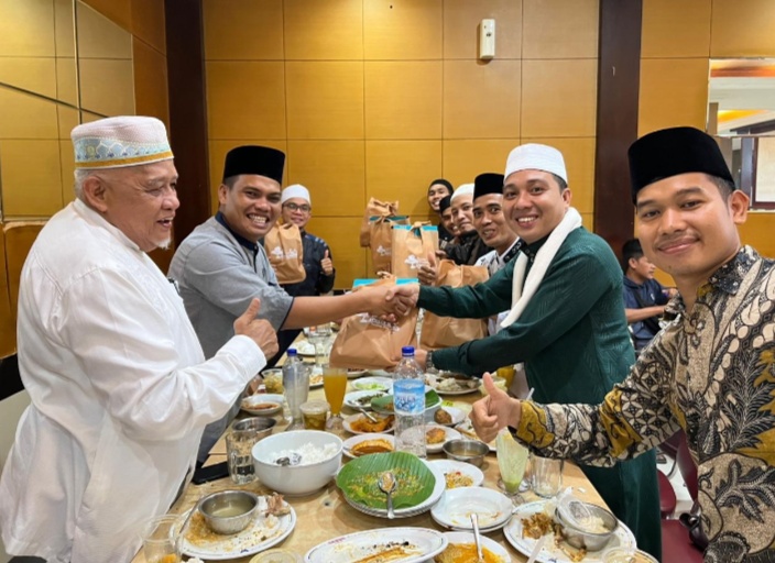 Brigpol Maidani Buka Bersama Remaja Masjid Se-Kabupaten Bungo