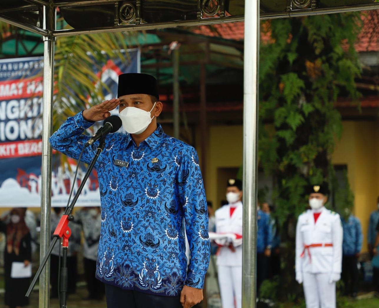 Wabup Bungo Pimpin Lansung Upacara Peringatan Hardiknas Tahun 2022