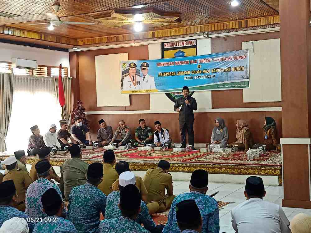 Lepas Keberangkatan 97 Calon Jamaah Haji Ketanah Suci Begini Arahan Bupati Bungo Kepada CJH