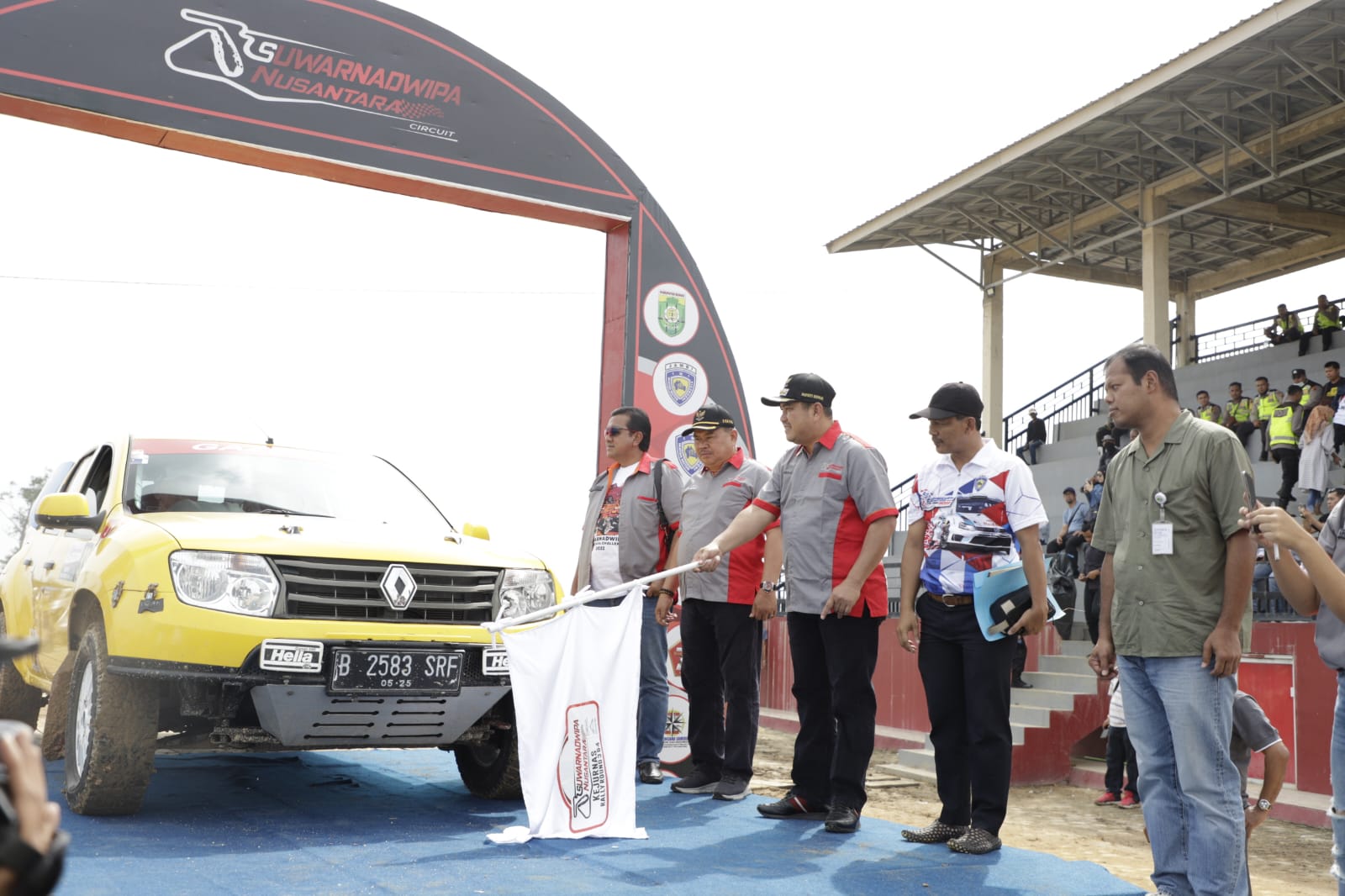 Bupati Bungo Bersama IMI Jambi dan Jimmy Syamsudin Resmi Buka Kejurnas Rally