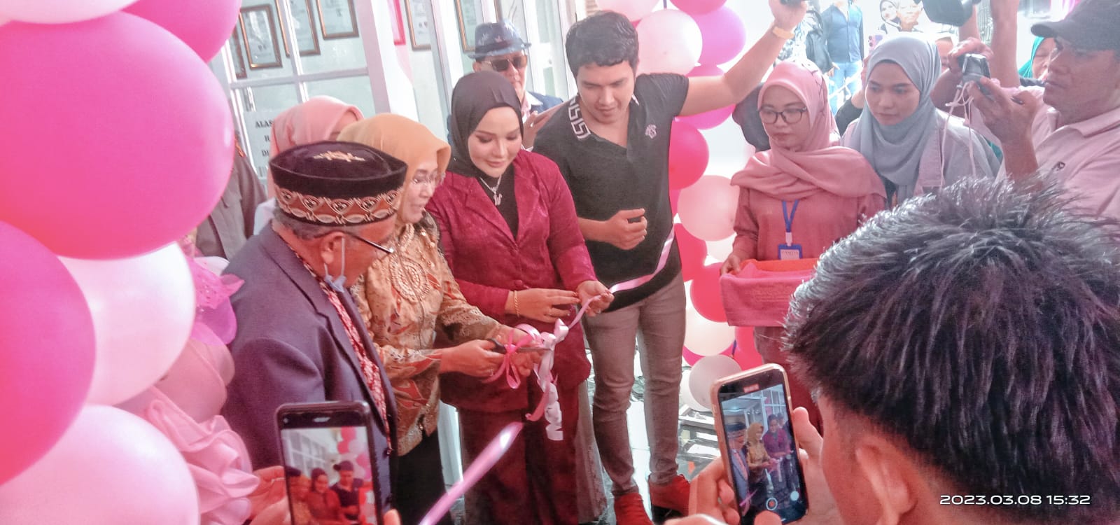 Gelar Grand Opening,Axella Aesthetic dan Anti Aging Siap Menjadi Klinik Kecantikan Terlengkap Dikota Bungo