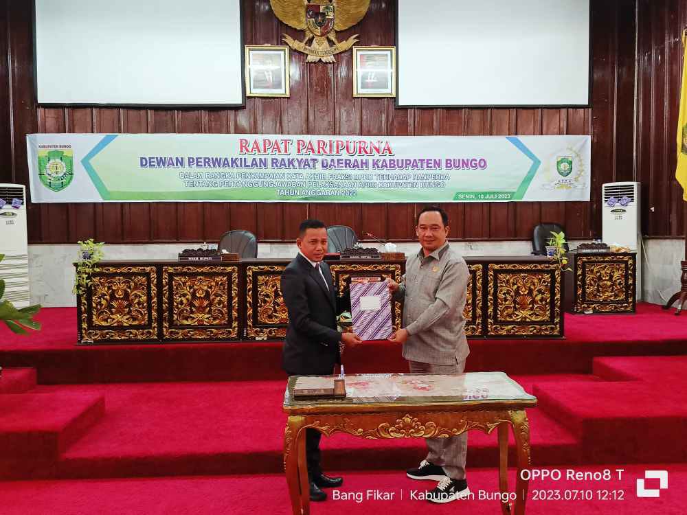 DPRD Bungo Gelar Rapat Paripurna Terkait Penyampaian Kata Fraksi Terhadap Ranperda Pertanggungjawaban APBD  2022