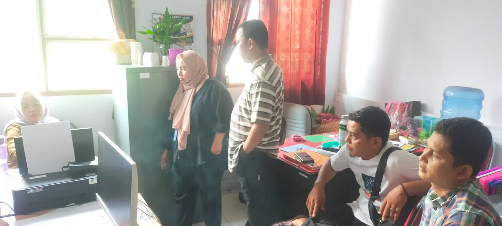 Tak Ada Kejelasan Pembayaran Dana Publikasi,Sejumlah Awak Media Bungo Gruduk Kantor Diskominfo