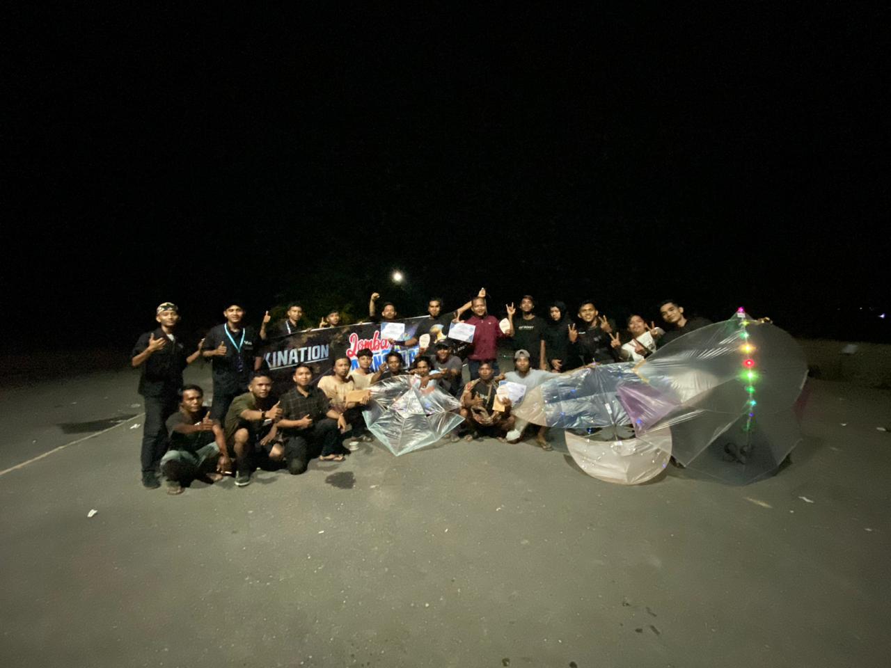 Seru ! ! Ratusan Peserta Ramaikan Lomba Layang-Layang Panjer di Halaman Perumahan Bungo Green City