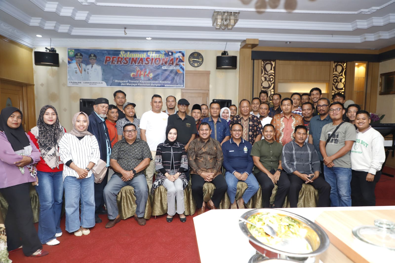 Peringati Hari Pers Nasional Bersama Insan Pers,Bupati Bungo Ajak Wartawan Sukseskan Pemilu dan Ciptakan Pemilu Damai dan Demokratis