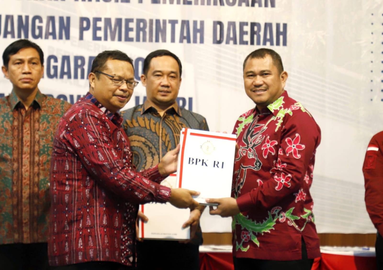 Raih Opini WTP 5 Tahun Berturut-turut Pemerintah Kabupaten Bungo Kembali Terima Penghargaan Dari BPK RI Jambi
