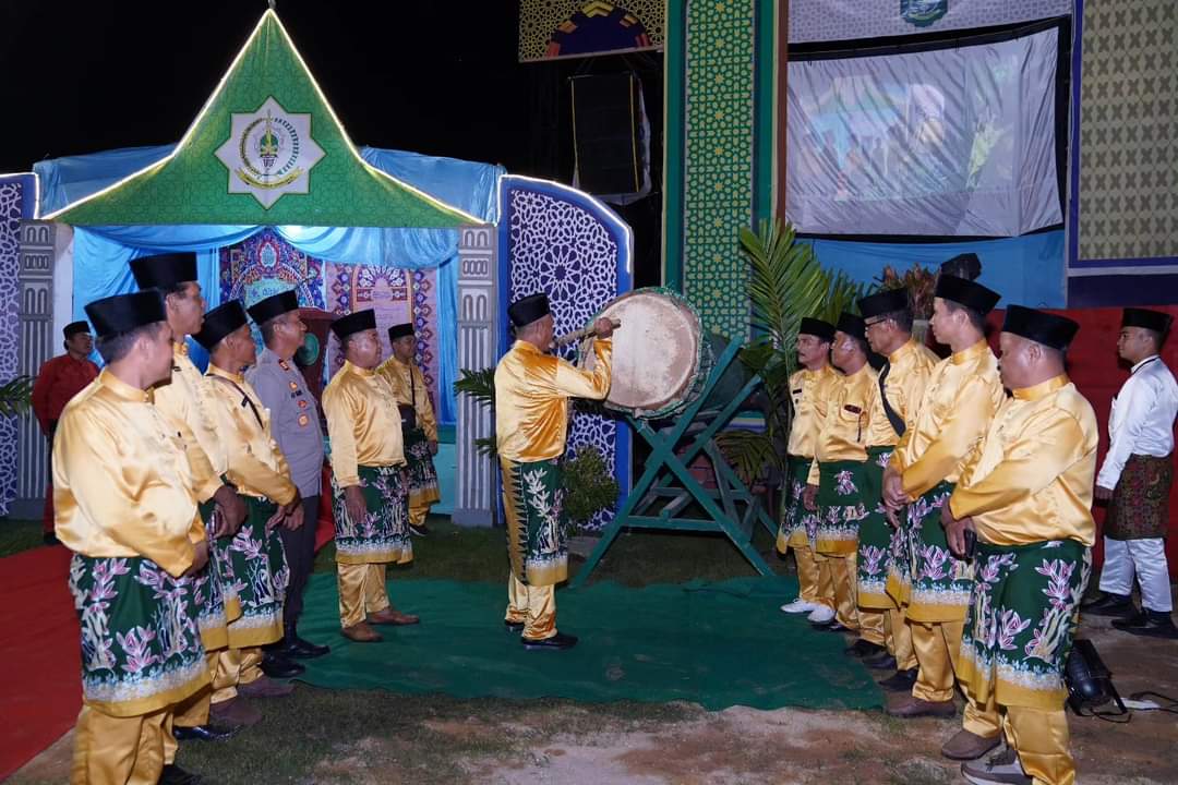 Pembukaan MTQ Ke IX Tingkat Kecamatan Tanah Tumbuh di Dusun Rambah Berlangsung Sukses dan Meriah Tuan Rumah MTQ Dusun Rambah Siap Raih Juara