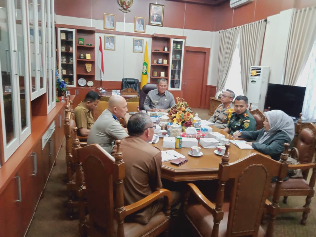 Menindaklanjuti Rekomendasi Ombudsman RI Terkait SPPT-PBB-P2 Atas 113 Bidang Tanah Dikabupaten Bungo,Bupati H.Mashuri Gelar Rapat Bersama Forkopimda