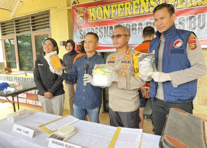 Menyalaaaa!!!! Polres Bungo Berhasil Tangkap IRT Kurir Sabu