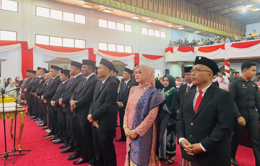 Siap Mengembankan Amanah Dari Masyarakat,Halimah Fraksi Demokrat Resmi Dilantik Menjadi Anggota DPRD Bungo Periode 2024-2029