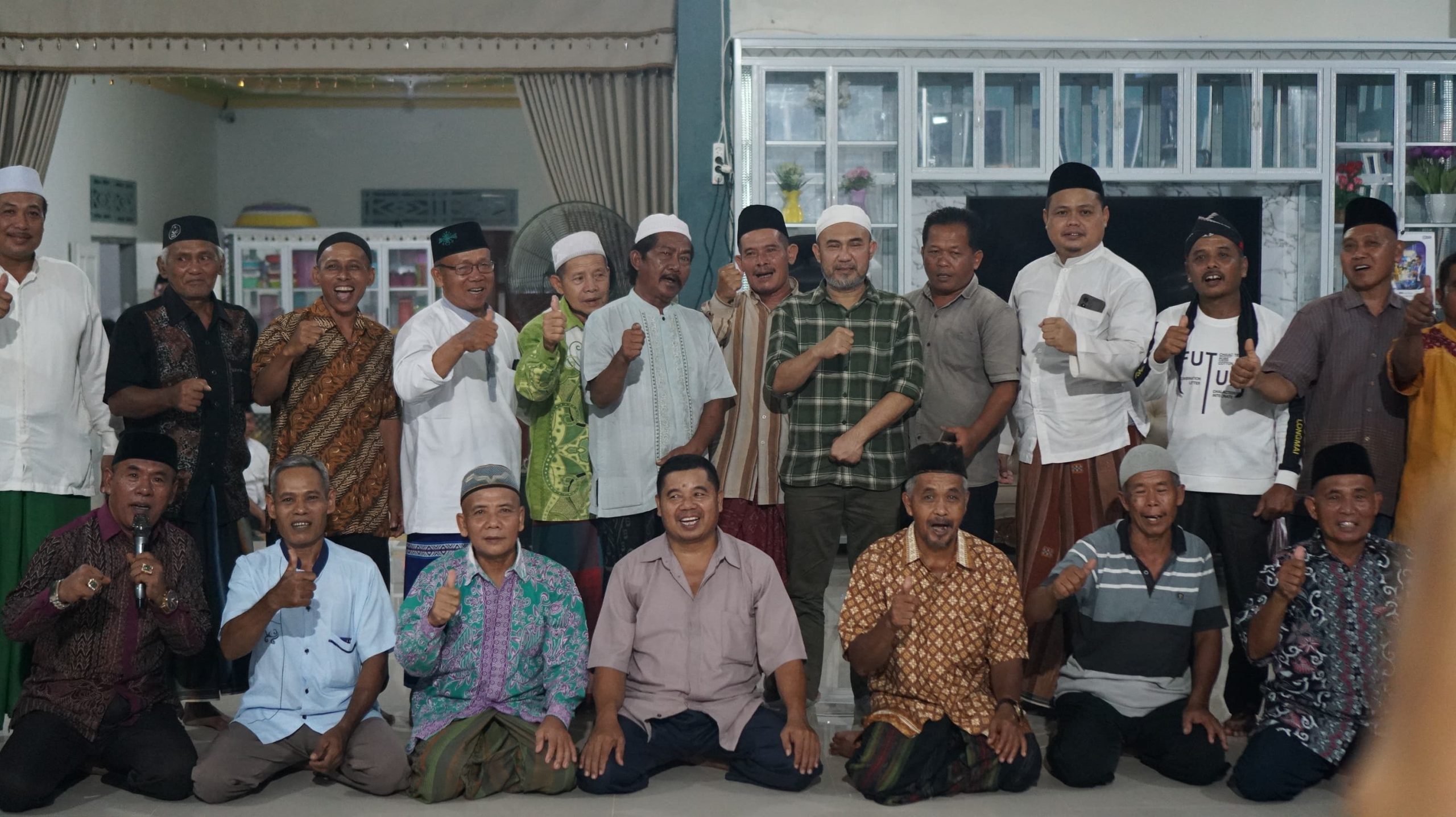 Tokoh Kuamang H Nur Hidayat dan Kasbudi Siap Menangkan Dedy-Ust Dayat