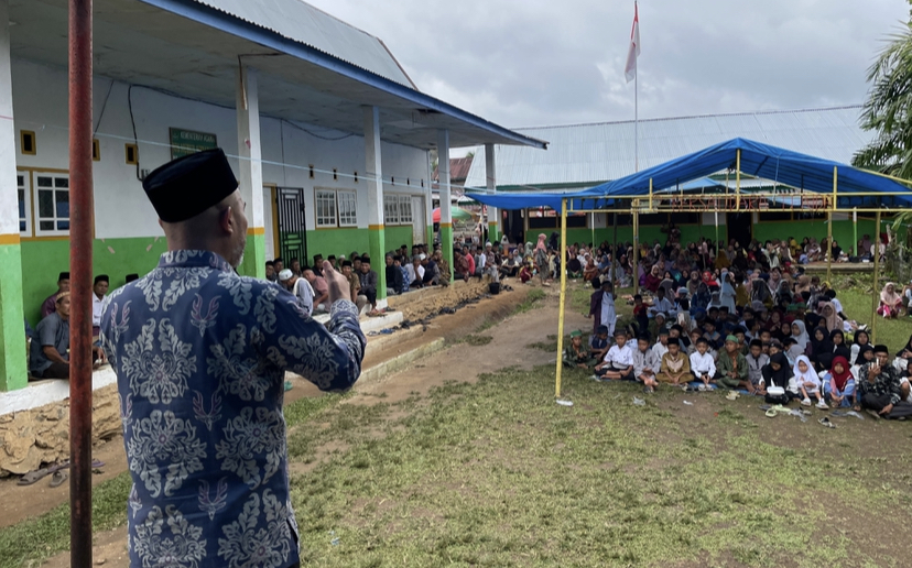 Dedy Putra Hibahkan Tanah Untuk Madrasah Dusun Tanjung Tanah Sepenggal