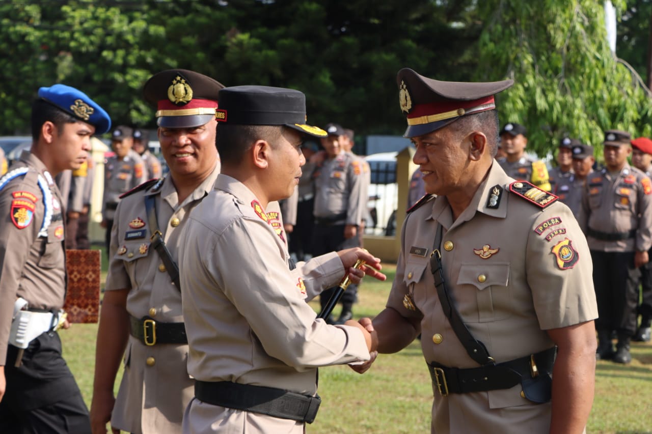 Kapolres Bungo AKBP Natalena Eko Cahyono Pimpin Upacara Serah Terima Jabatan (sertijab) Kapolsek Jujuhan