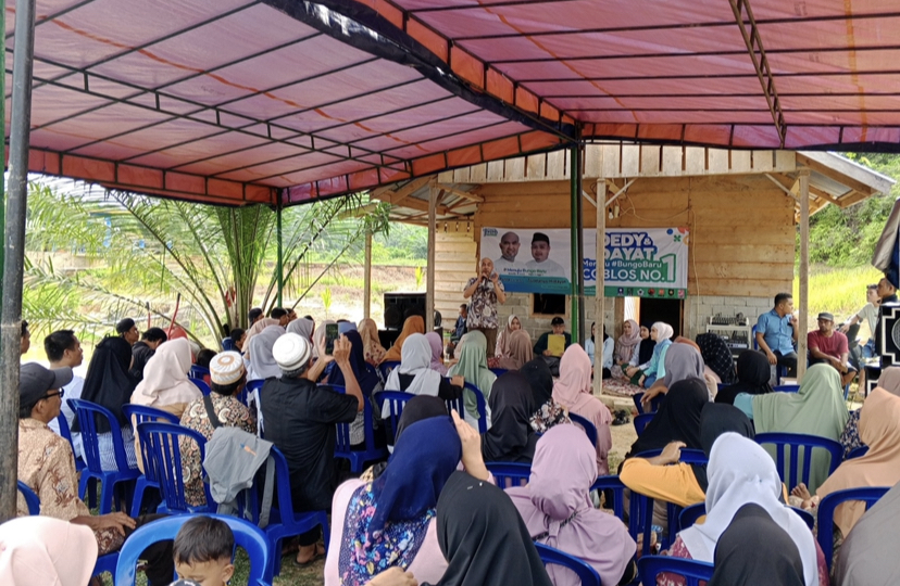 Anggota DPRD Fraksi PKB Rosmala Dewi dan Relawan Siap Jemput Kemenangan Dedy-Dayat