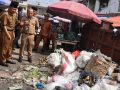 Wabup H A Khafid Pantau Tumpukan Sampah di Pasar Baru dan Pasar Rakyat Merangin