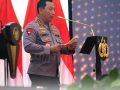 Kapolri Beri Kenaikan Pangkat Luar Biasa Kepada  Personel Yang Gugur Saat Grebek Judi Sabung Ayam Dilampung