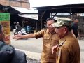Selain Tak Miliki Izin Sampah Bulu Ayam Berserakan, Wabup A Khafidh Tertibkan Kandang Ayam di Pasar Baru Bangko