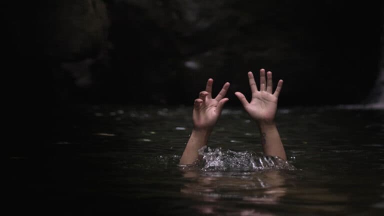 New….! Bocah 3 Tahun di Mampun Hilang, Diduga Terseret Arus Saat Bermain di Sungai Batang Tabir