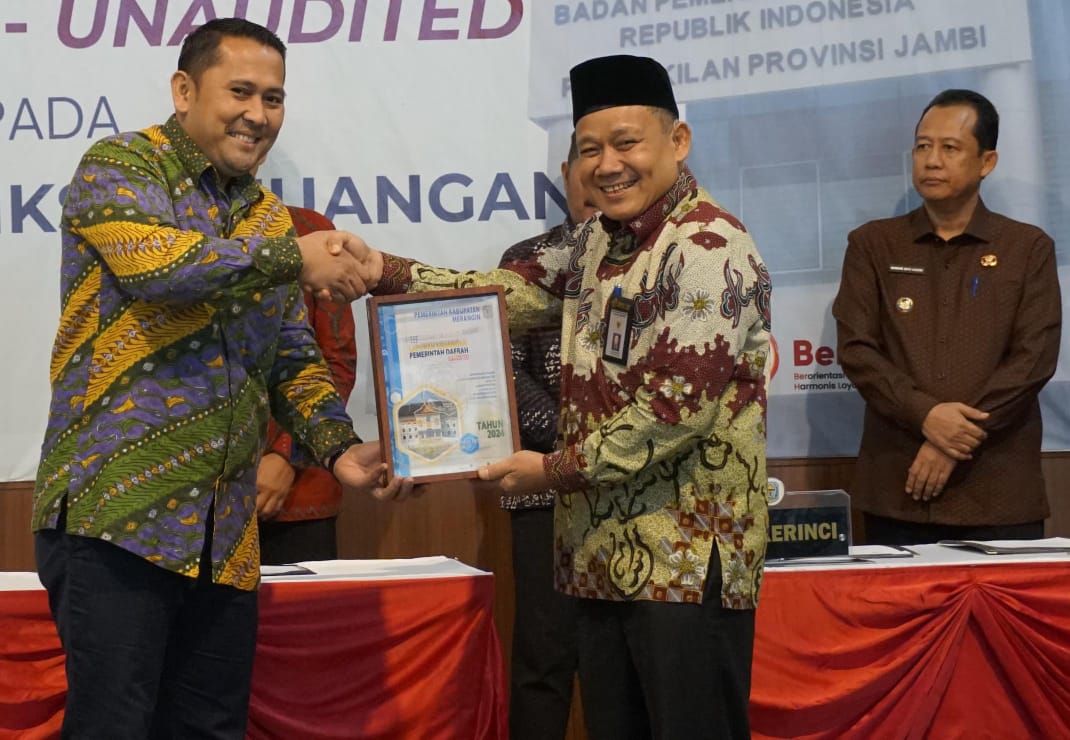 Perkuat Tata Kelola Keuangan Bupati Merangin Serahkan Laporan Keuangan Daerah TA 2024 ke BPK RI Jambi
