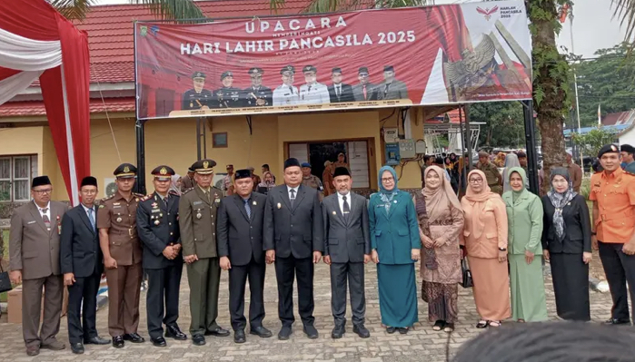 Bupati Bungo Pimpin Upacara Hari Lahir Pancasila dan Serahkan SK CPNS