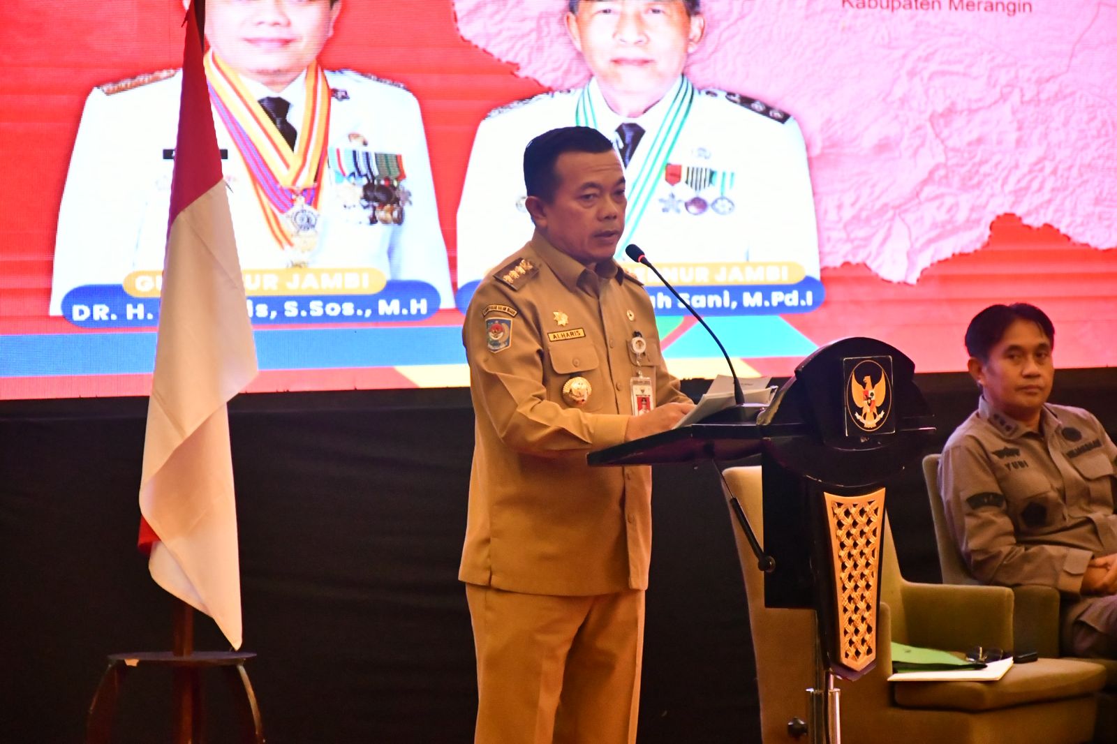 Gubernur Al Haris Tekankan Pentingnya Sinergi Program Pusat, Provinsi dan Kabupaten/Kota Dalam Rapat Forkopimda Se-Provinsi Jambi