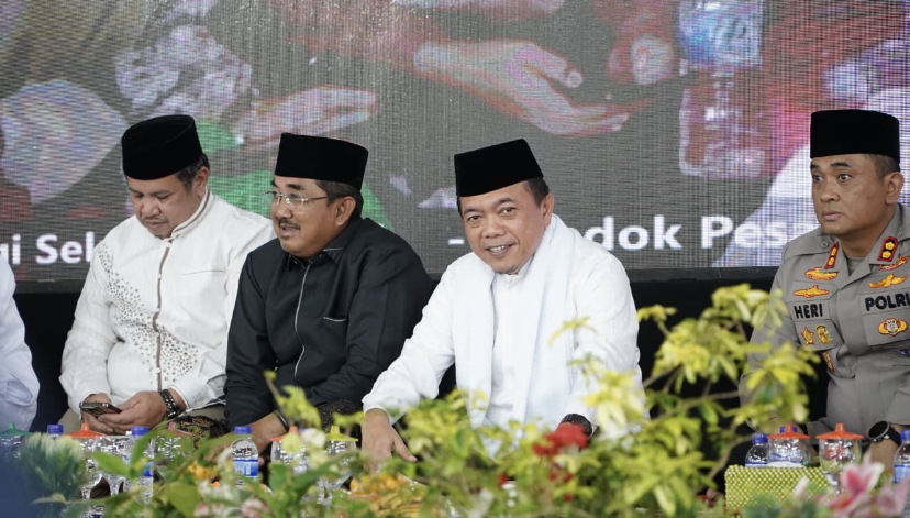 Gubernur Al Haris Hadiri Peringatan Maulid Nabi di Ponpes Kumpeh Daaru At-Tauhid