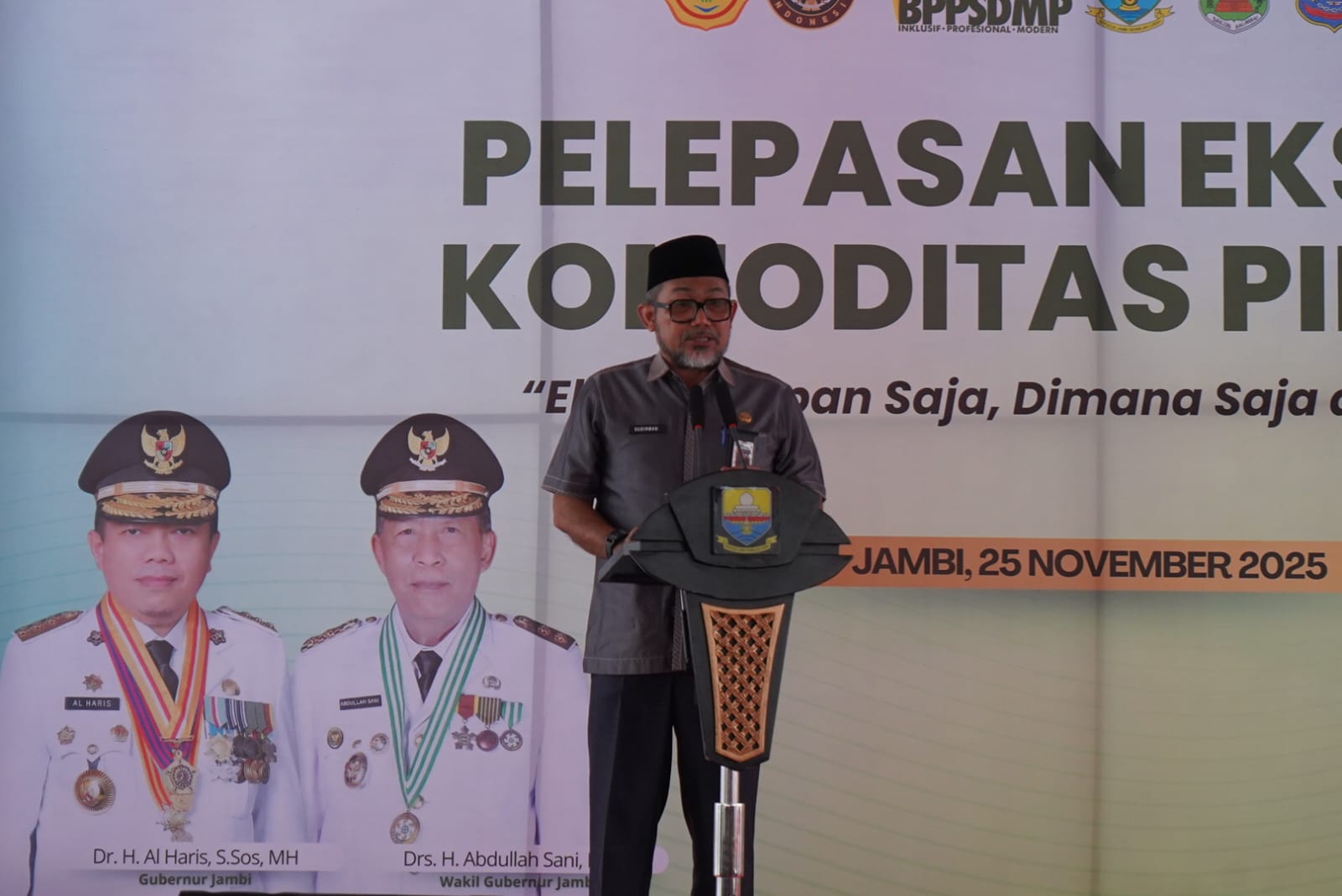 Sekda Sudirman Lepas Ekspor Pinang 36 Ton Ke Bangladesh Senilai Rp 1.3 Miliar Bentuk Sinergi Pemerintah, Swasta dan Petani Untuk Peningkatan Ekspor Jambi