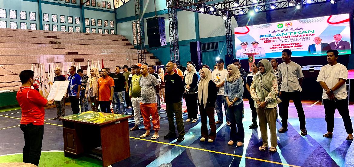 Mantapkan Persiapan Jelang Pelantikan , KONI Bungo Gelar Gladi Resik di Gor Serunai Baru