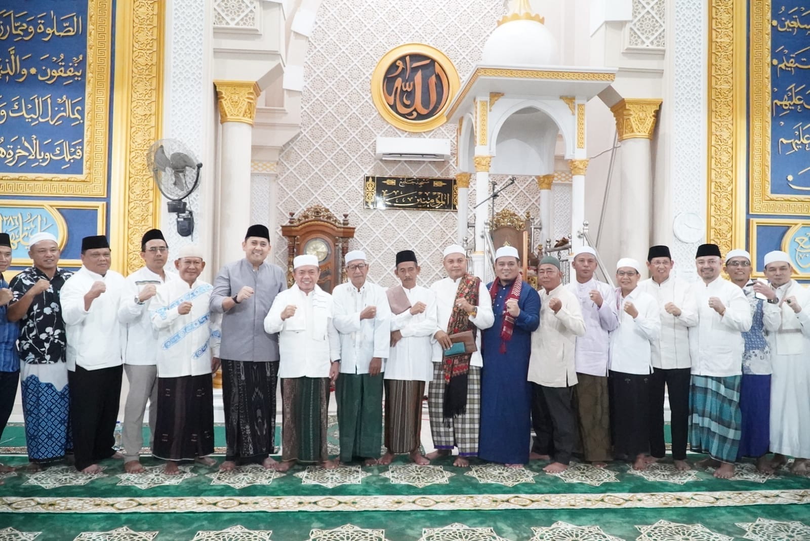 Safari Ramadhan di Pamenang, Gubernur Al Haris Ajak Perkuat Akhlak dan Peran Keluarga
