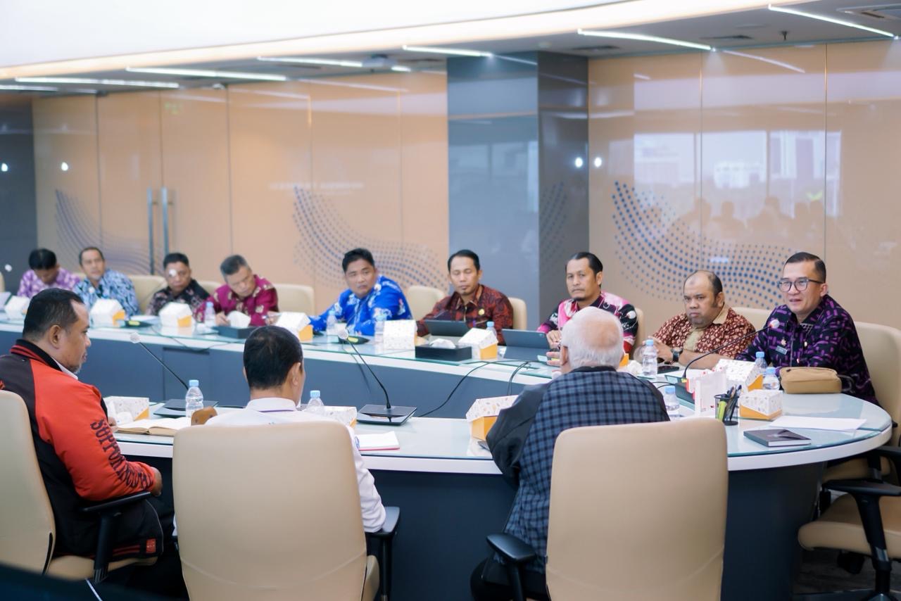 Kadis Kominfo Provinsi Jambi Pimpin Rombongan Diskominfo Kabupaten/Kota Audiensi Ke Komdigi RI