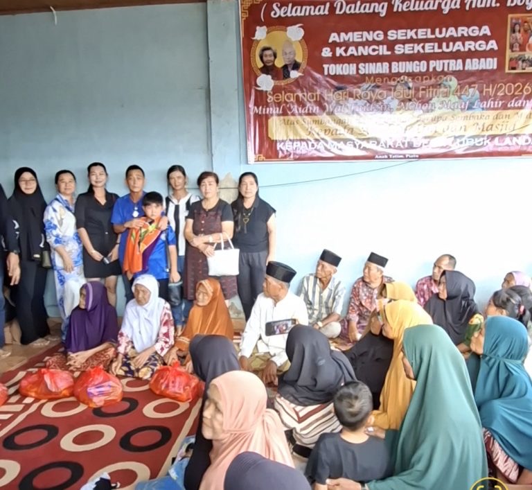Sudah Jadi Tradisi,Keluarga Besar Veteran Boyok Salurkan Paket Sembako Dibulan Suci Ramadhan
