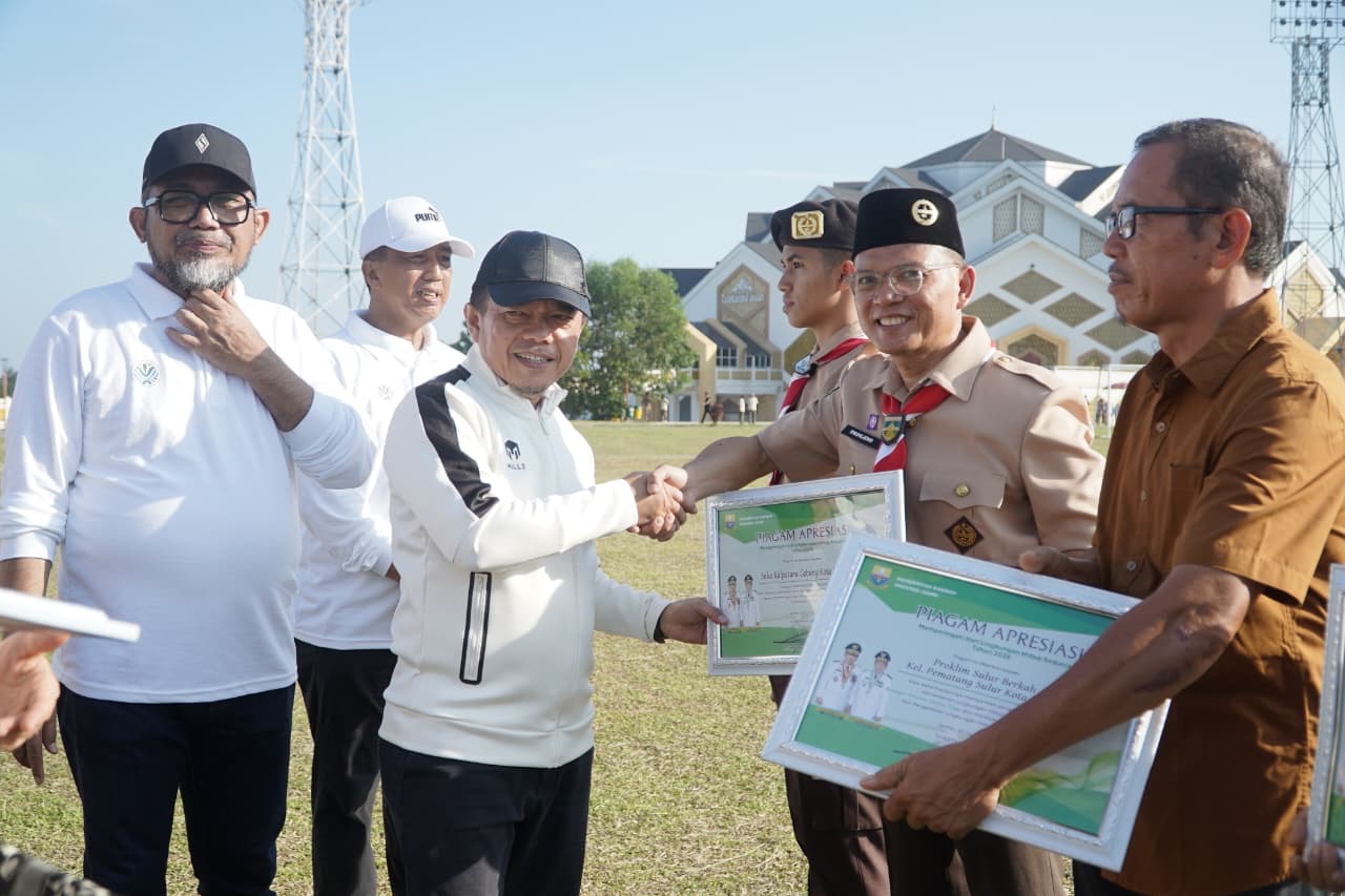 Gubernur Al Haris Nyatakan Dukungan Memperkuat Pengelolaan Lingkungan